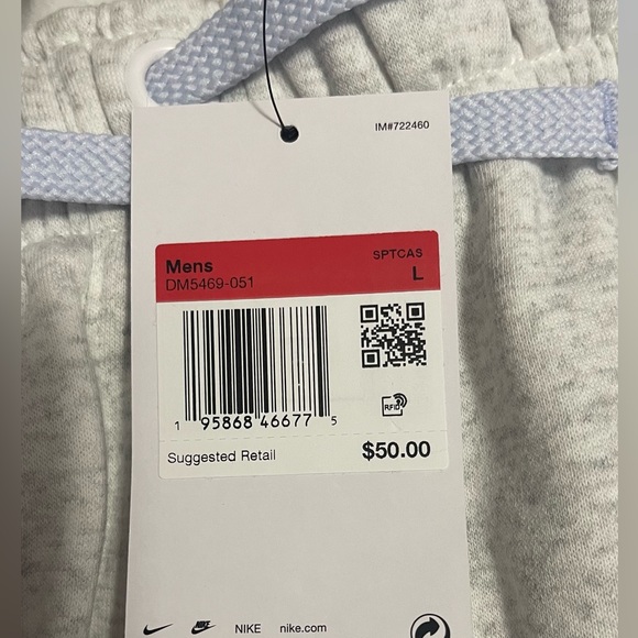 NIKE SWOOSH LEAGUE FRENCH TERRY SHORTS - Picture 13 of 13